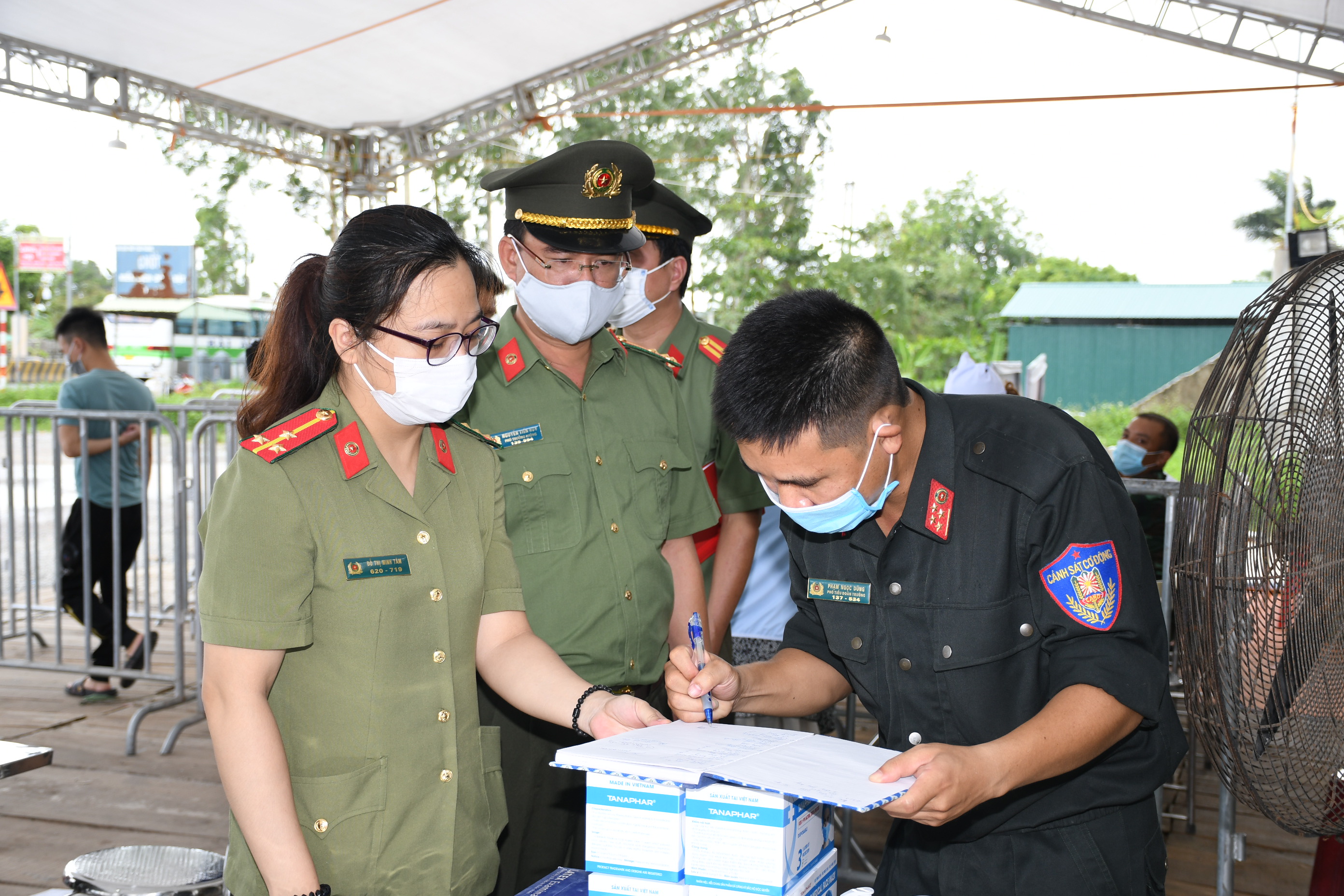 Phòng Hậu cần: Phục vụ các mặt công tác chiến đấu toàn lực lượng Công an thành phố